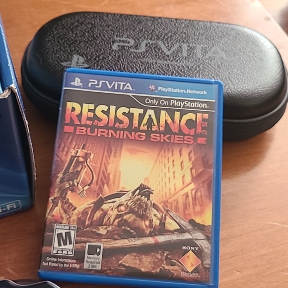 Sony PS Vita 3G With Games. - Picture 4 of 8